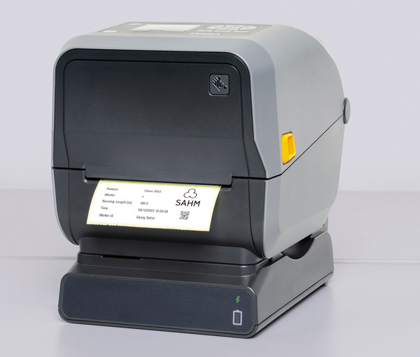 [Translate to 01 - Deutsch:] Label printing system of a SAHM winding machine - model SAHM 460XE Series