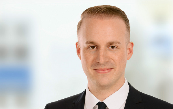 Porträtfoto von Herrn Tobias Asbrand - SAHM Service Sales Manager 